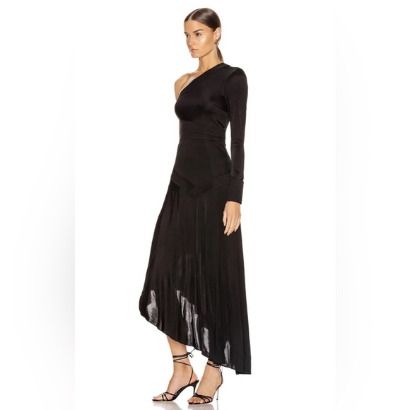 NWT Alexis Addison One-Shoulder Black Gown - Picture 3 of 13